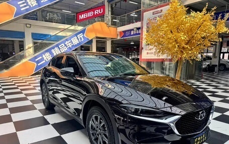 Mazda CX-4, 2023 год, 2 150 000 рублей, 3 фотография