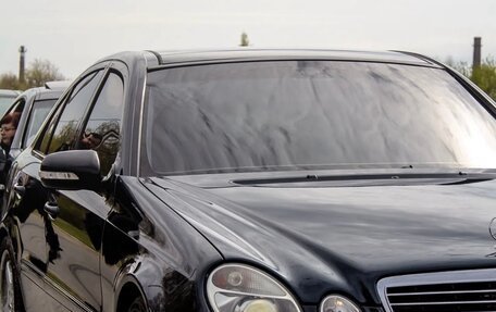 Mercedes-Benz E-Класс, 2002 год, 950 000 рублей, 2 фотография