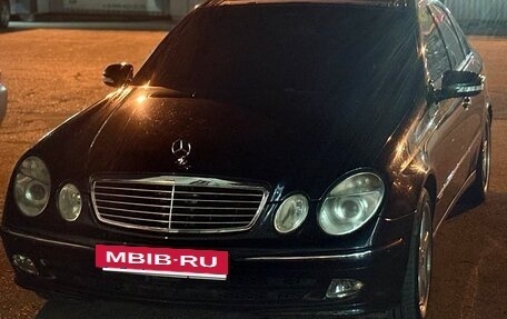 Mercedes-Benz E-Класс, 2002 год, 950 000 рублей, 9 фотография