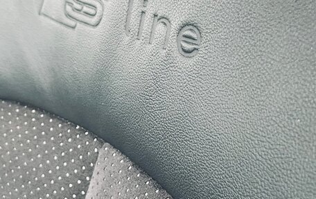 Audi A6, 2016 год, 2 690 000 рублей, 16 фотография