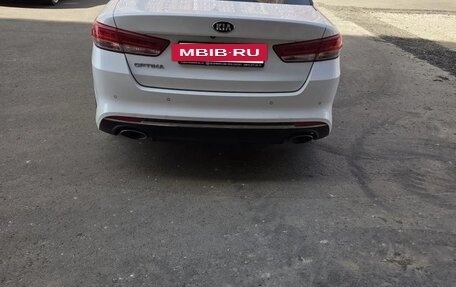 KIA Optima IV, 2016 год, 1 800 000 рублей, 6 фотография