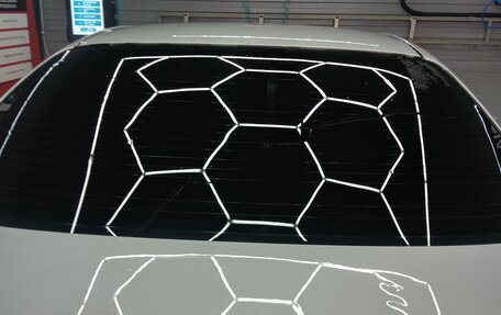 Toyota Avensis III рестайлинг, 2001 год, 360 000 рублей, 3 фотография