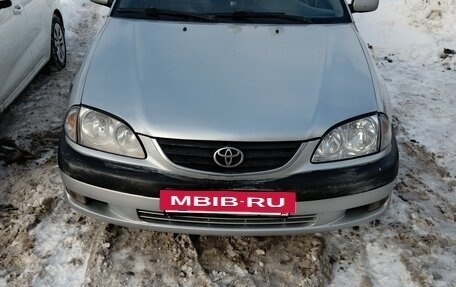 Toyota Avensis III рестайлинг, 2001 год, 360 000 рублей, 7 фотография