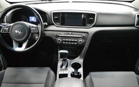 KIA Sportage IV рестайлинг, 2018 год, 2 056 000 рублей, 14 фотография