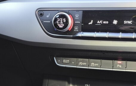 Audi A4, 2019 год, 2 976 000 рублей, 24 фотография