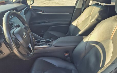 Toyota Camry, 2019 год, 3 150 000 рублей, 21 фотография