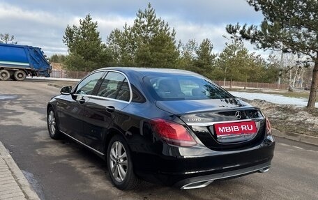 Mercedes-Benz C-Класс, 2019 год, 2 500 000 рублей, 4 фотография