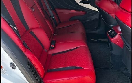 Lexus LS IV, 2018 год, 5 700 000 рублей, 33 фотография