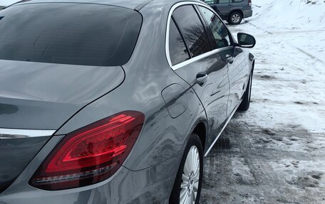 Mercedes-Benz C-Класс, 2019 год, 3 540 000 рублей, 4 фотография