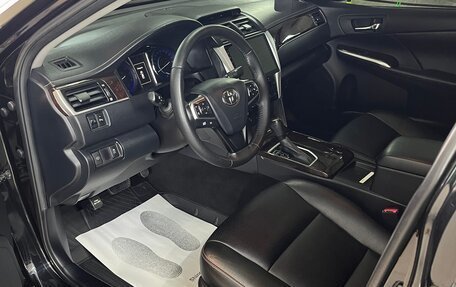 Toyota Camry, 2016 год, 2 300 000 рублей, 9 фотография