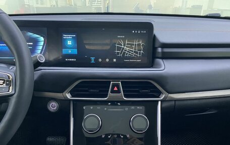 CheryExeed TXL, 2023 год, 1 949 000 рублей, 18 фотография