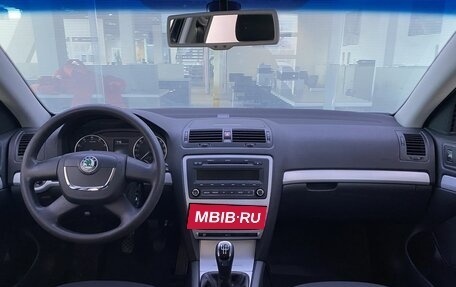 Skoda Octavia, 2011 год, 1 040 000 рублей, 17 фотография