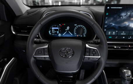 Toyota Highlander, 2025 год, 5 700 000 рублей, 11 фотография