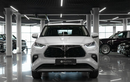 Toyota Highlander, 2025 год, 5 700 000 рублей, 3 фотография