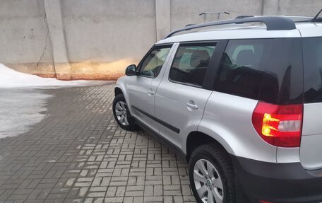 Skoda Yeti I рестайлинг, 2013 год, 949 000 рублей, 5 фотография