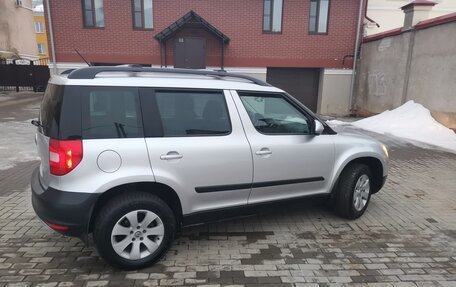 Skoda Yeti I рестайлинг, 2013 год, 949 000 рублей, 4 фотография
