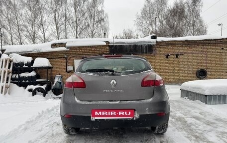 Renault Megane III, 2009 год, 550 000 рублей, 2 фотография