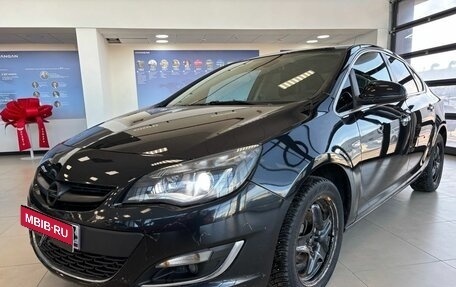 Opel Astra J, 2013 год, 649 000 рублей, 1 фотография