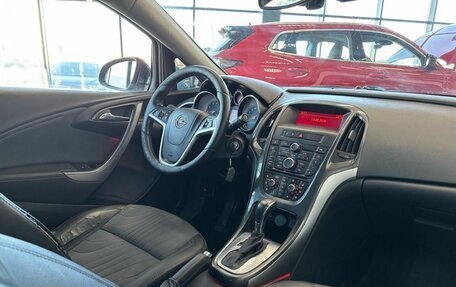 Opel Astra J, 2013 год, 649 000 рублей, 15 фотография