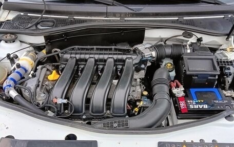 Renault Duster I рестайлинг, 2017 год, 1 400 000 рублей, 16 фотография