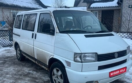 Volkswagen Transporter T4, 2000 год, 530 000 рублей, 1 фотография