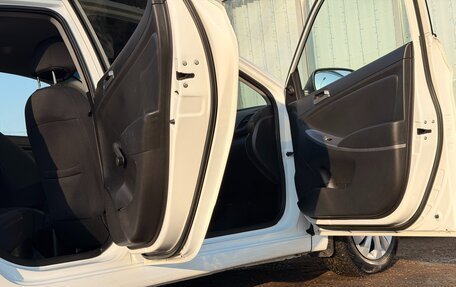 Hyundai Solaris II рестайлинг, 2015 год, 718 000 рублей, 14 фотография