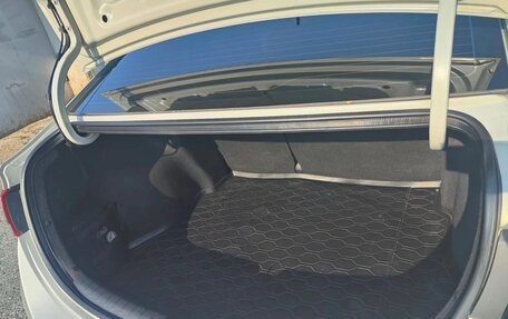 Hyundai Solaris II рестайлинг, 2018 год, 1 675 000 рублей, 12 фотография