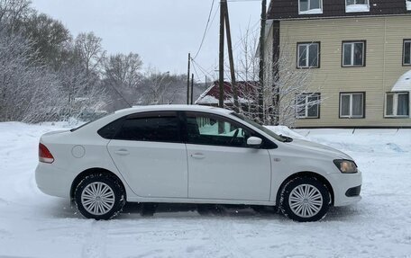 Volkswagen Polo VI (EU Market), 2012 год, 500 000 рублей, 11 фотография
