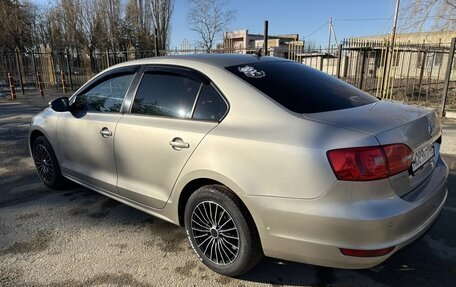 Volkswagen Jetta VI, 2013 год, 1 100 000 рублей, 5 фотография