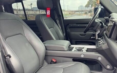 Land Rover Defender II, 2025 год, 12 880 000 рублей, 14 фотография