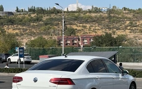 Volkswagen Passat B8 рестайлинг, 2016 год, 2 399 000 рублей, 8 фотография