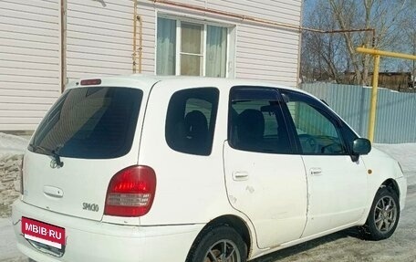 Toyota Corolla Spacio II, 2000 год, 350 000 рублей, 4 фотография