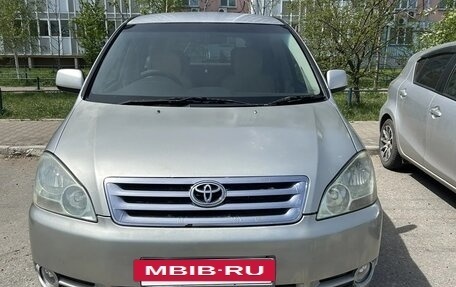Toyota Ipsum II, 2003 год, 630 000 рублей, 2 фотография