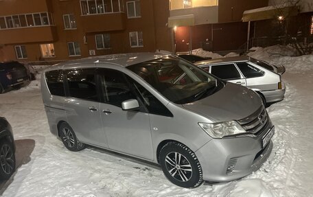 Nissan Serena IV, 2013 год, 1 270 000 рублей, 2 фотография