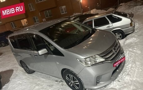 Nissan Serena IV, 2013 год, 1 270 000 рублей, 3 фотография
