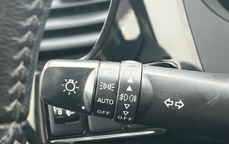 Mitsubishi Outlander III рестайлинг 3, 2019 год, 2 489 000 рублей, 18 фотография