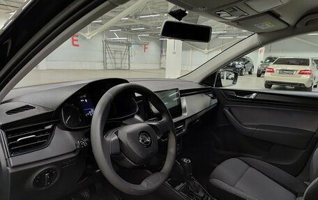 Skoda Rapid II, 2021 год, 1 525 000 рублей, 20 фотография