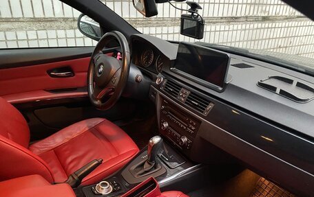 BMW 3 серия, 2011 год, 2 200 000 рублей, 3 фотография