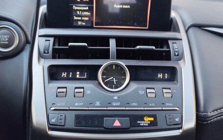 Lexus NX I, 2018 год, 3 850 000 рублей, 6 фотография