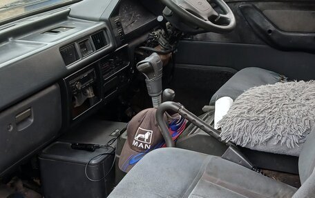 Mitsubishi Delica III, 1991 год, 800 000 рублей, 7 фотография