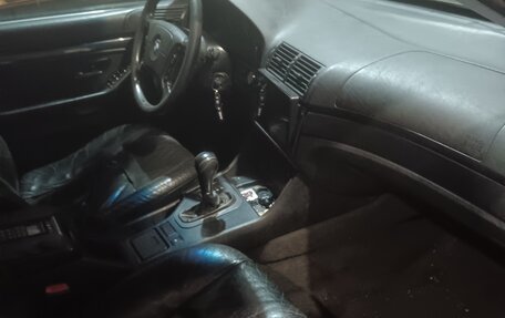 BMW 5 серия, 1998 год, 410 000 рублей, 8 фотография