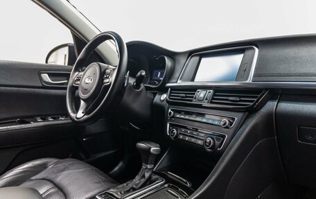 KIA Optima IV, 2017 год, 1 778 000 рублей, 36 фотография