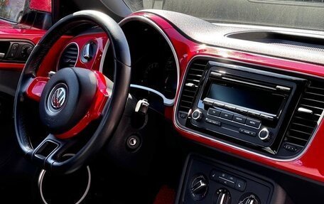 Volkswagen Beetle, 2011 год, 18 фотография