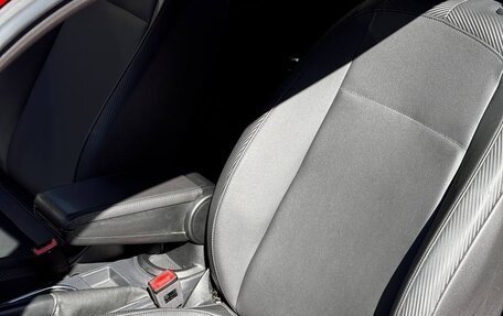 Volkswagen Beetle, 2011 год, 16 фотография