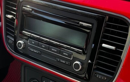 Volkswagen Beetle, 2011 год, 21 фотография