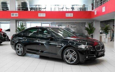 BMW 5 серия, 2015 год, 2 090 000 рублей, 3 фотография