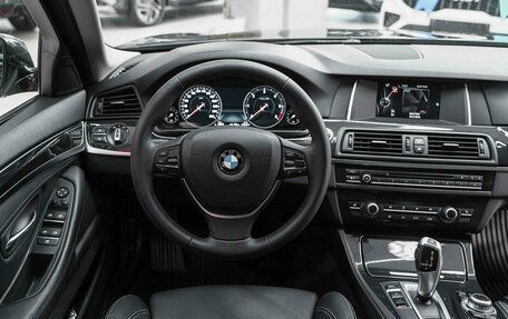 BMW 5 серия, 2015 год, 2 090 000 рублей, 12 фотография
