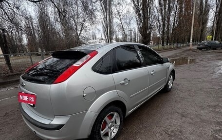 Ford Focus II рестайлинг, 2006 год, 550 000 рублей, 3 фотография