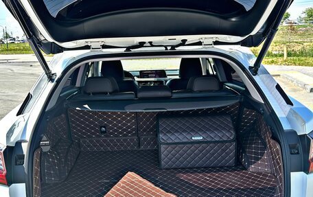 Lexus RX IV рестайлинг, 2017 год, 4 000 000 рублей, 13 фотография