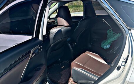 Lexus RX IV рестайлинг, 2017 год, 4 000 000 рублей, 12 фотография